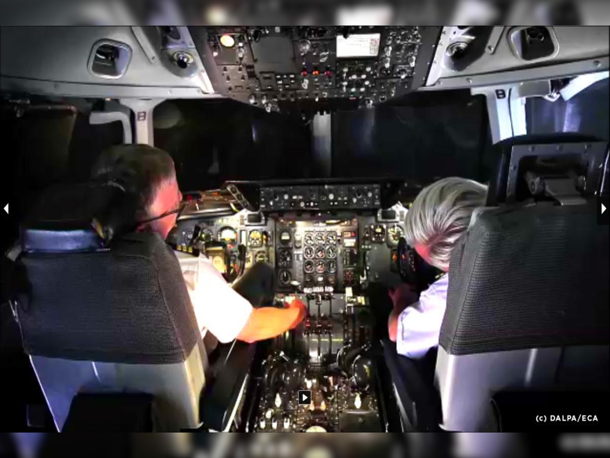 Viral News: 153 प्रवासी असलेल्या विमानाने उड्डाण घेताच दोन्ही पायलट झोपले, विमानाचा मार्ग चुकला अन्...पुढे काय घडलं? title=