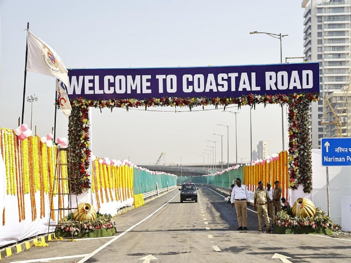 Coastal Road मुंबईकरांसाठी खुला! 45 मिनिटांचा प्रवास 15 मिनिटांत; पाहा कुठून, कसा जाणार हा समुद्रालगतचा नवा मार्ग title=