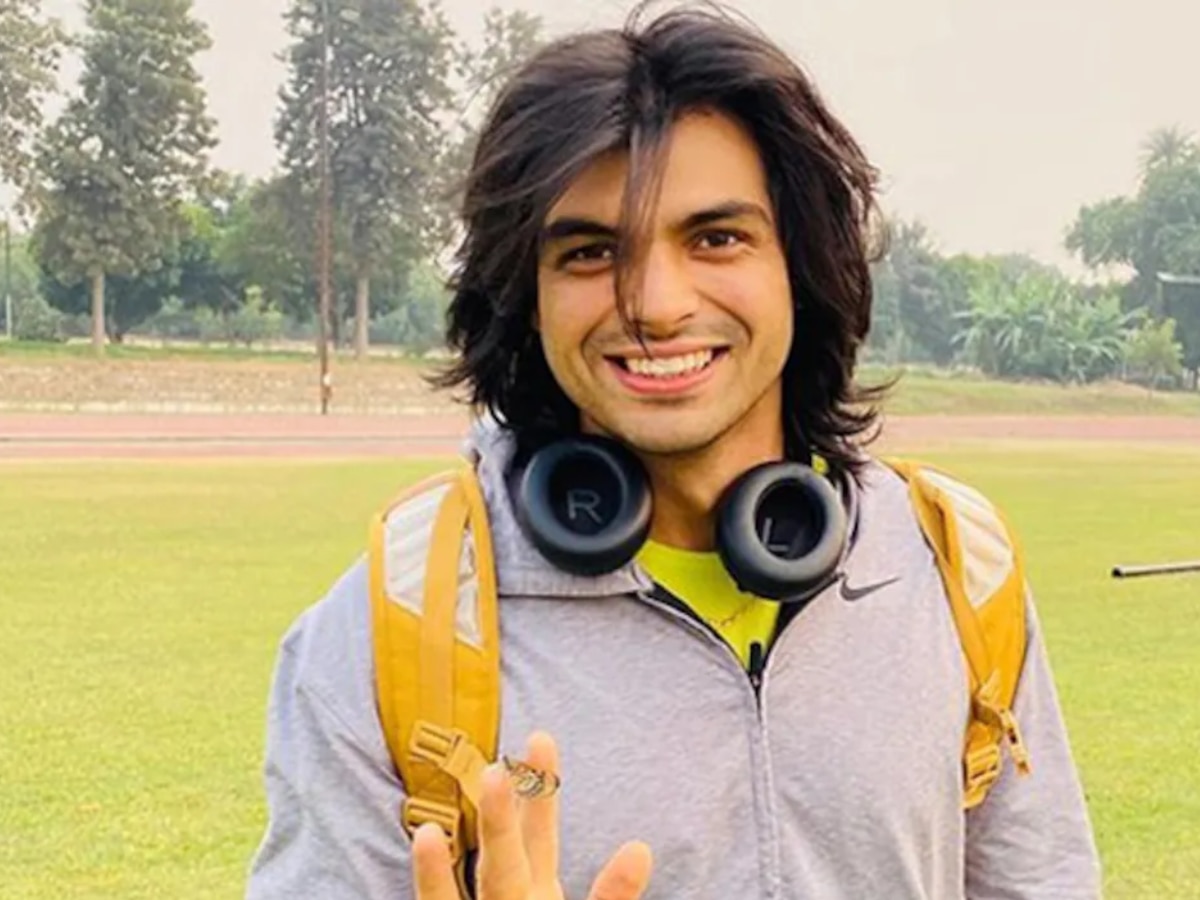 Neeraj chopra Give Advice to arshad nadeem on new javelin