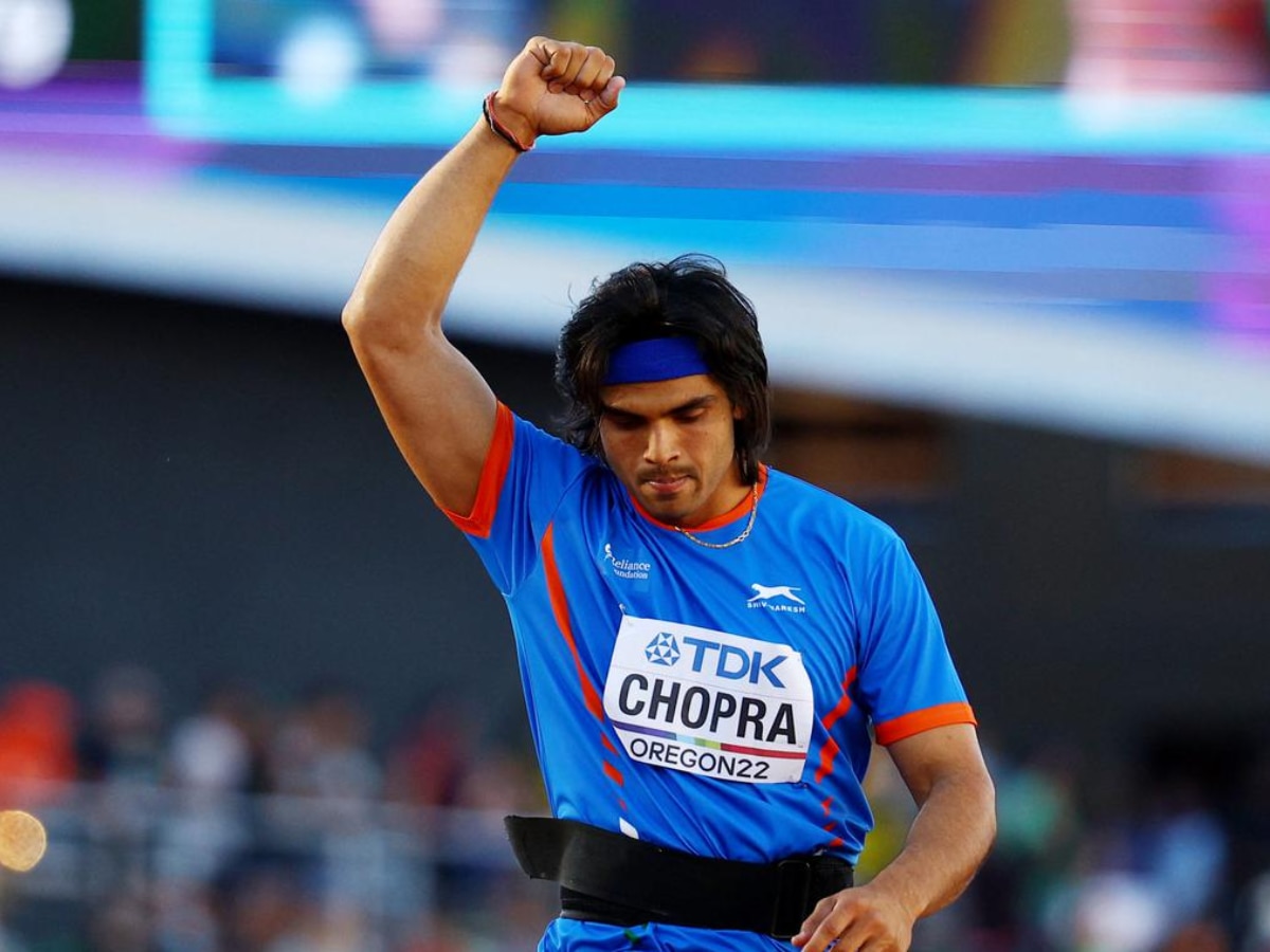 Neeraj chopra Give Advice to arshad nadeem on new javelin