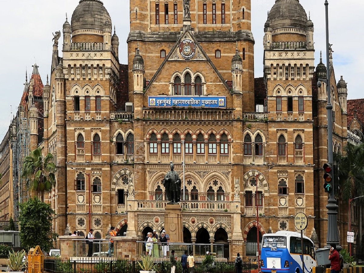 मुंबई महापालिकेची छप्परफाड कमाई! एका दिवसात 100 कोटींची कर वसुली