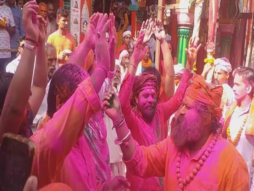 Holi 2024 Ayodhya ram mandir ram lalla idol deocared with colors see photos