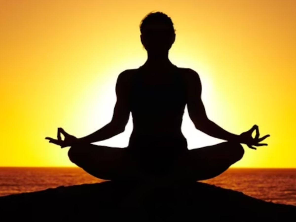 health tips in marathi 4 yoga poses for relax mind