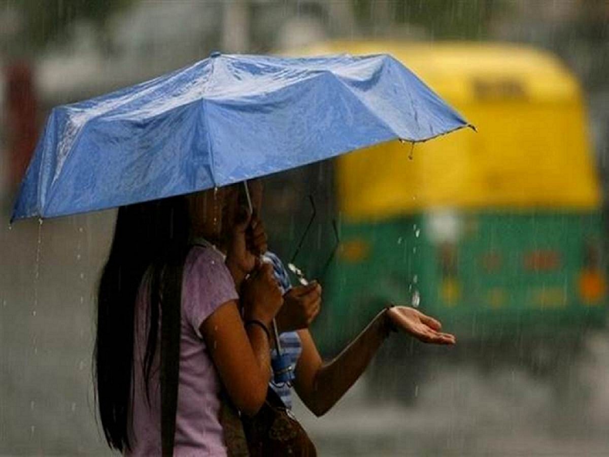 Maharashtra Weathert News : राज्यात पावसाची शक्यता; 'इथं' यलो अलर्ट, उन्हाच्या झळांपासून सुटका नाहीच  title=