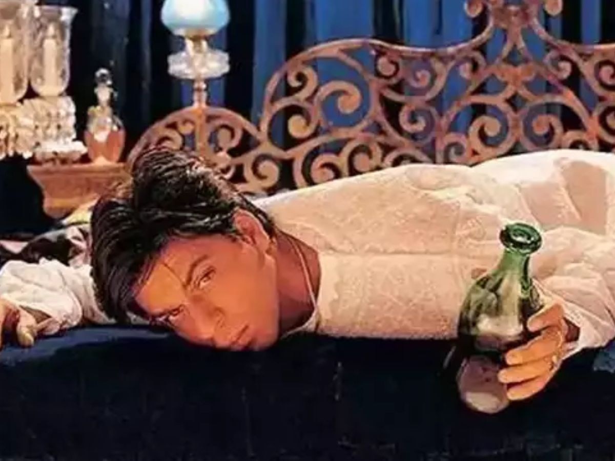'देवदास' च्या सेटवर मद्यपान करायचा शाहरुख खान, अभिनेता टीकू तलसानियानं कारण सांगत केला खुलासा title=