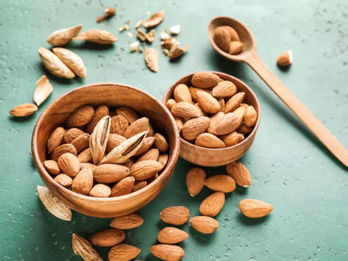 Is it okay to eat almonds and cashew during summers