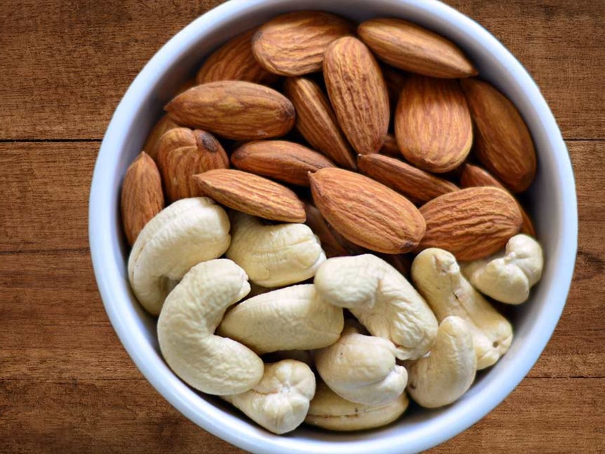 Is it okay to eat almonds and cashew during summers