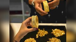 Gold Rate: दोन महिन्यात सोनं 11 हजारांनी महागले! 'या' कारणामुळे अचानक वाढल्या किंमती, पाहा आजचे दर 