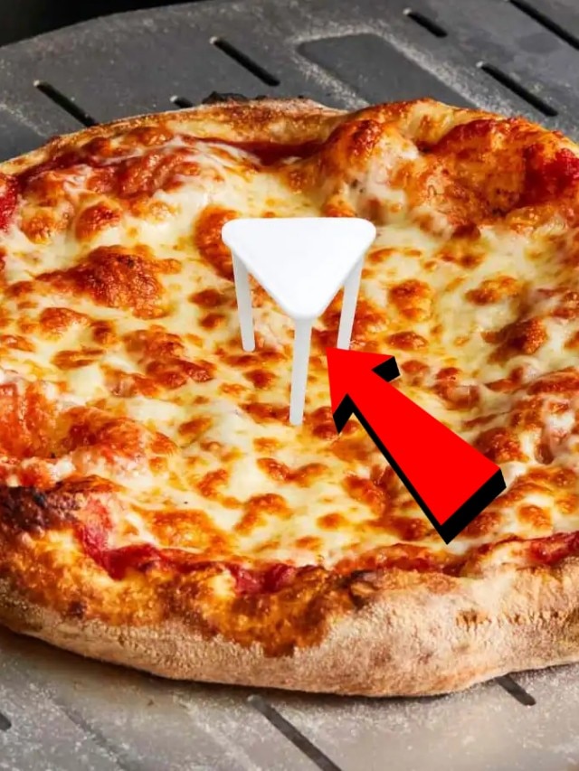 Pizza, pizza stand, pizza hut, pizza hut parel, pizza holder, pizza tripod stand, pizza tray, best pizza near me, Pizza delivary near me, पिझ्झा, पिझ्झा स्टँड, food