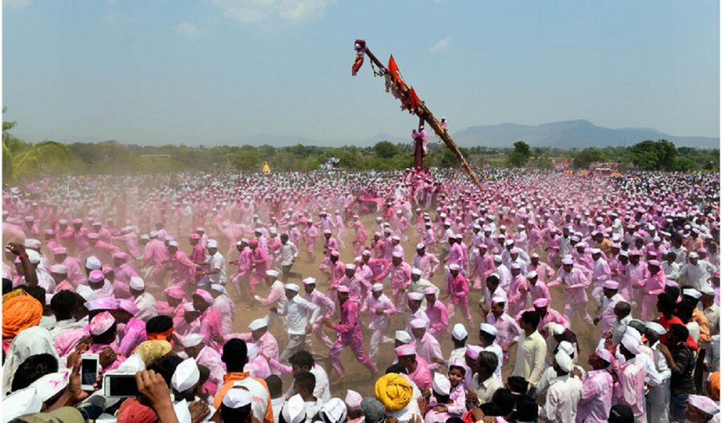 satara news jitoba bagad yatra photos 