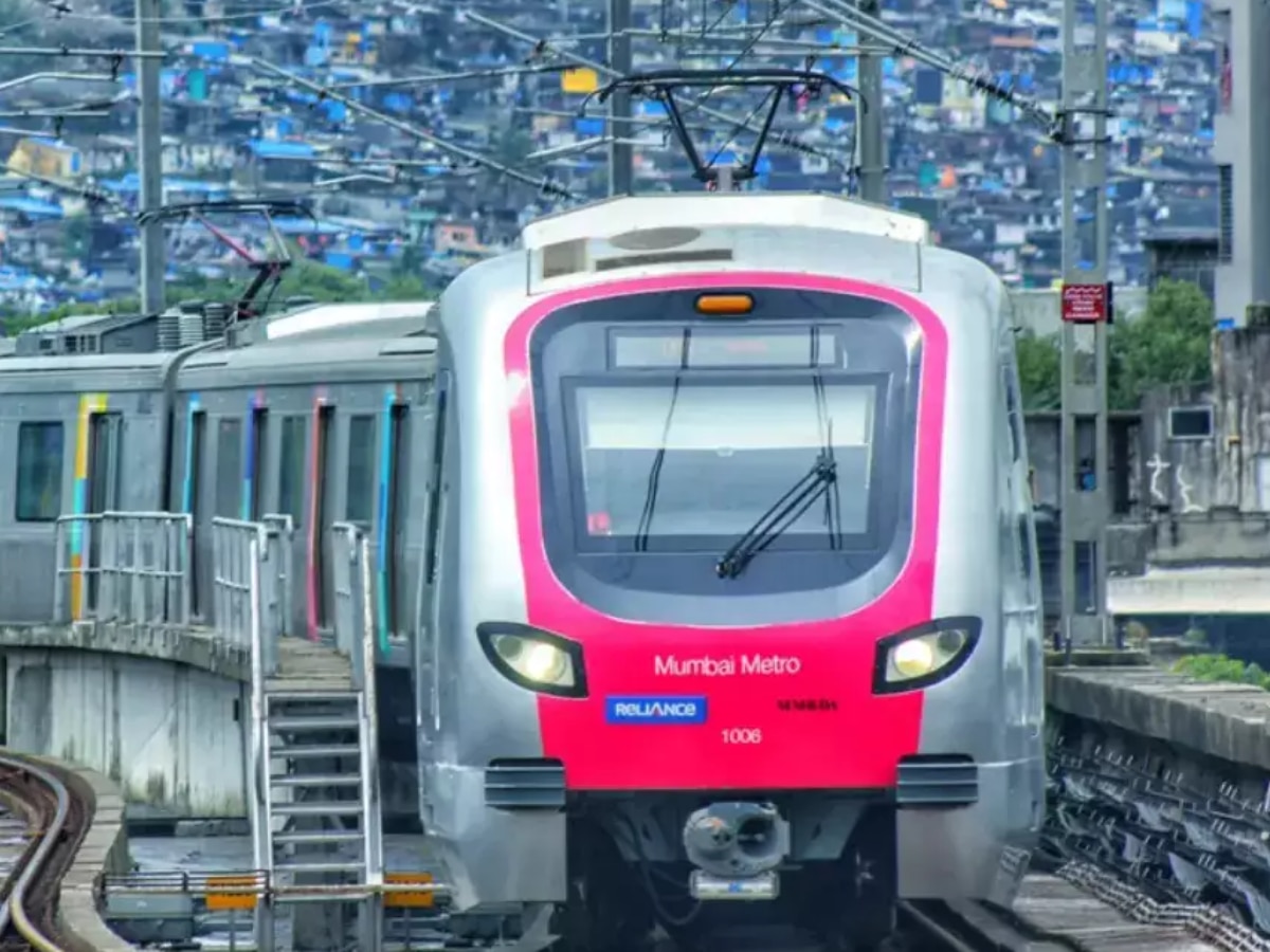 Loksabha Election 2024 Mumbai Metro passengers will get 10 percent discount on tickets on election day