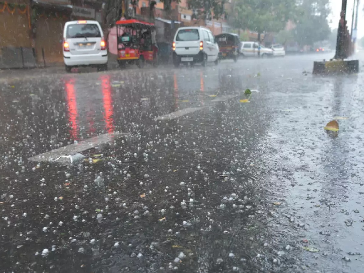 Maharashtra Weather News : उष्णतेच्या लाटेमध्येच राज्याच्या 'या' भागात विजांच्या कडकडाटासह पावसाचा अंदाज  title=