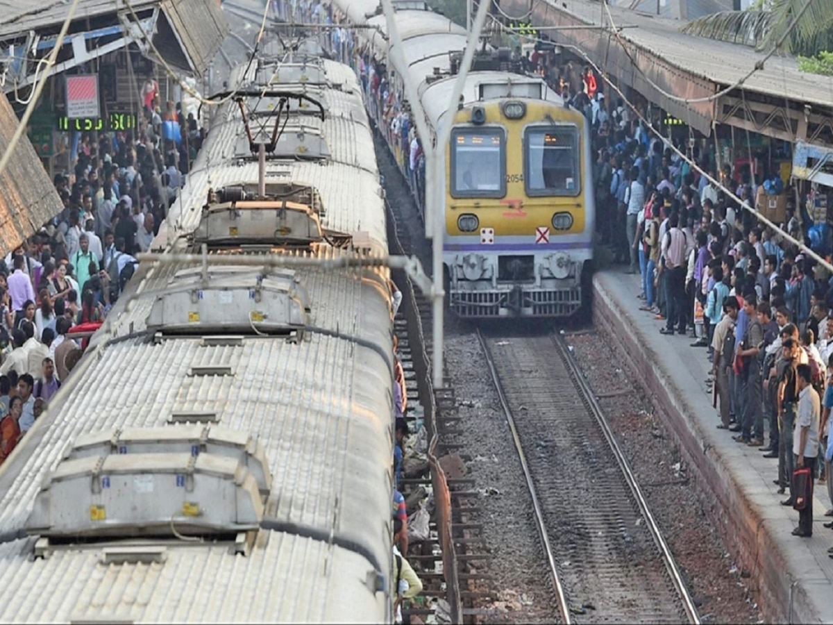 Mumbai News : मध्य रेल्वेवर शुक्रवारपासूनच ब्लॉक; पश्चिम रेल्वेवरही ब्लॉकमुळं वाहतूक बंद  title=