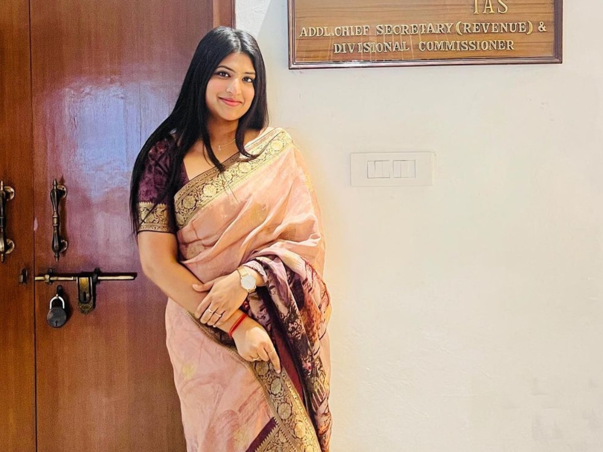 UPSC Success Story IAS priyanka goyal Career Marathi News