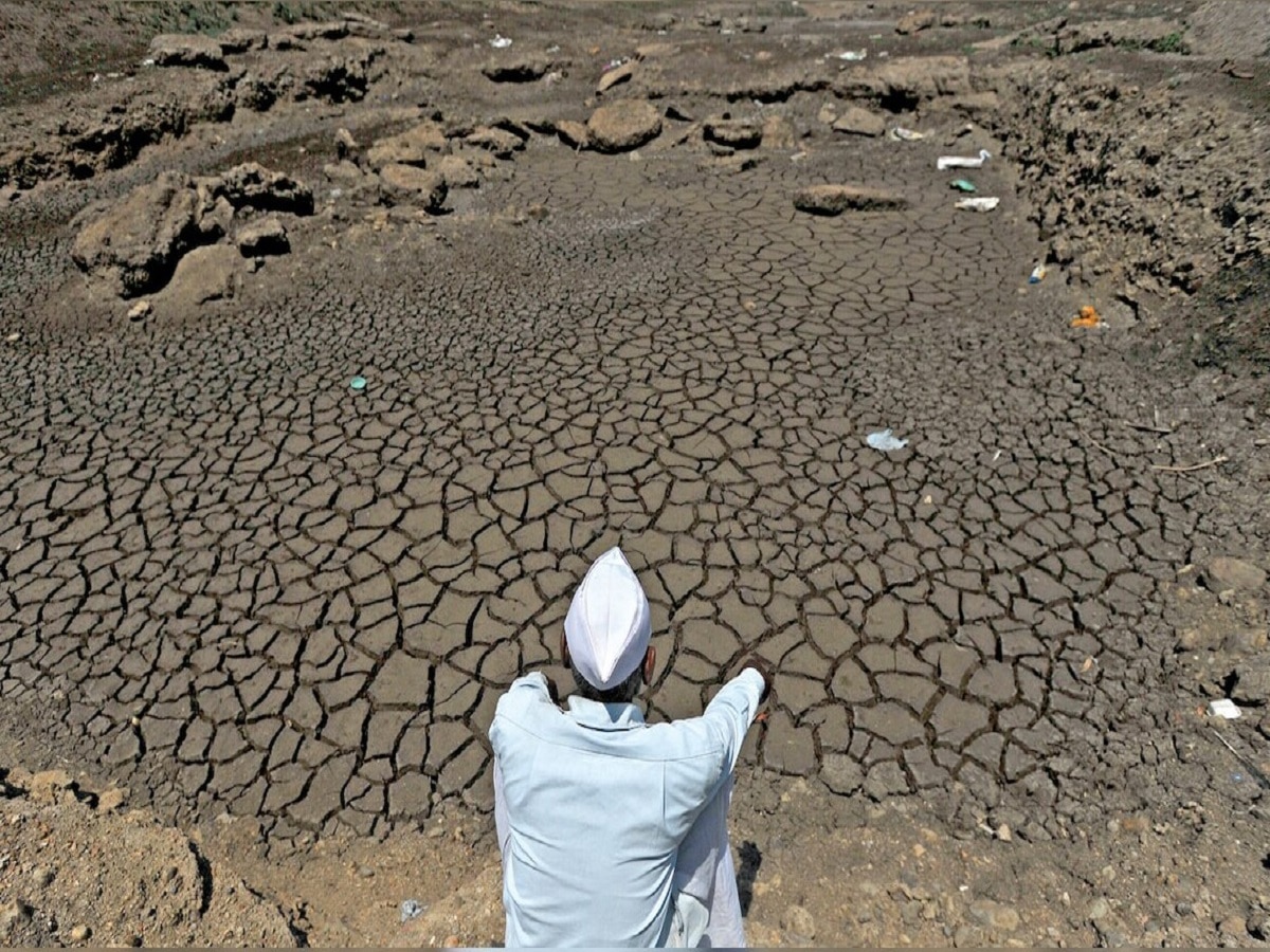 ऐन निवडणुकीत 118 शेतकऱ्यांनी संपवलं जीवन, जिल्हा प्रशासनाच्या आकडेवारीत धक्कादायक वास्तव  title=