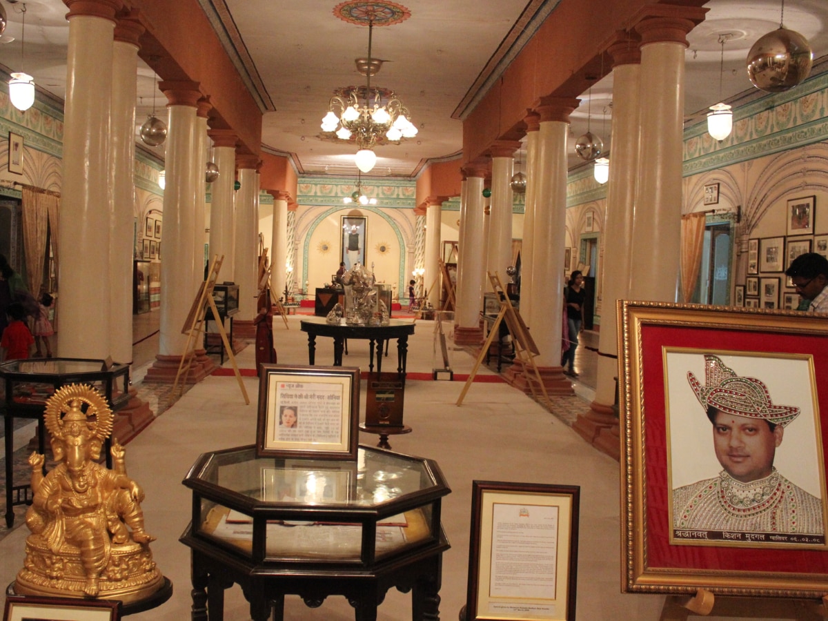 Jai Vilas Palace of Rajmata Madhavi Raje Sindhia Photos Marathi News