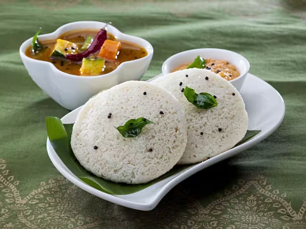 सकाळी ब्रेकफास्ट न करता घराबाहेर पडता; आरोग्याला होणारे 'हे' 5 फायदे हिरावून घेताय! सकाळी ब्रेकफास्ट न करता घराबाहेर पडता; आरोग्याला होणारे 'हे' 5 फायदे हिरावून घेताय!