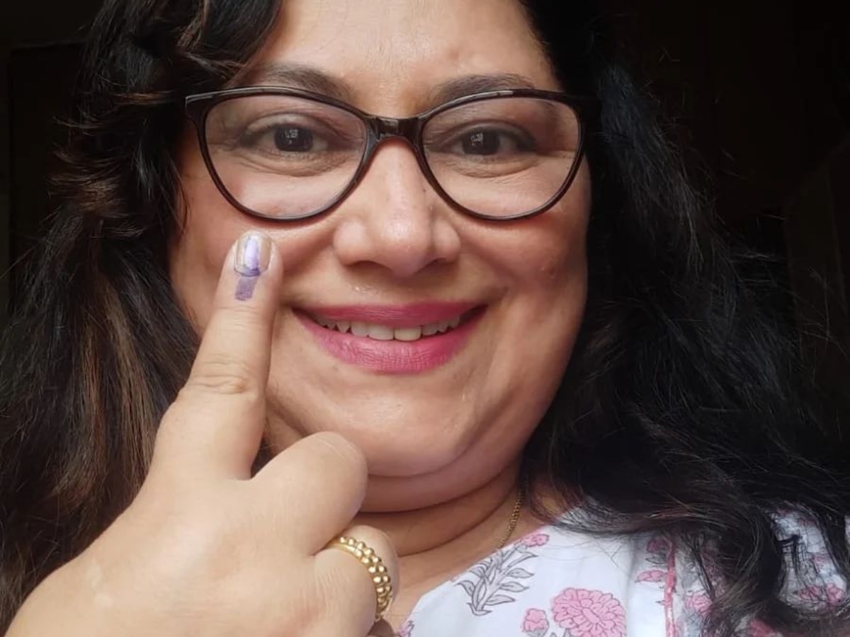 Loksabha Elections 2024 Akshay Kumar Janhvi Kapoor gaurav more many celebrity cast their votes in Phase 5