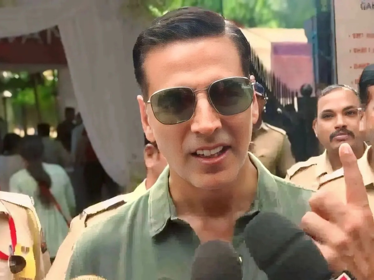 Loksabha Elections 2024 Akshay Kumar Janhvi Kapoor gaurav more many celebrity cast their votes in Phase 5