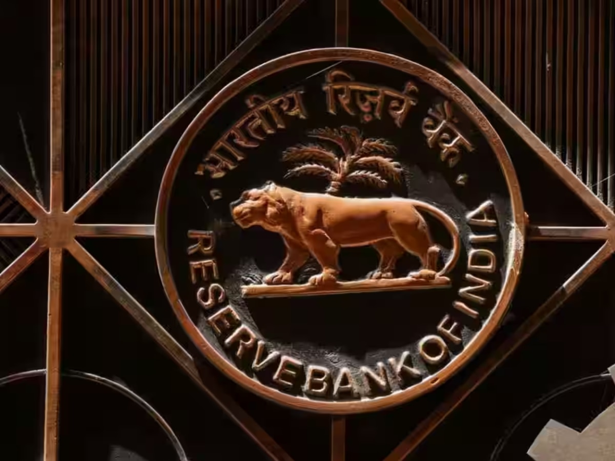 RBI Guidline to Recovery Agents For Loan Defaulters Personal Finance Marathi News