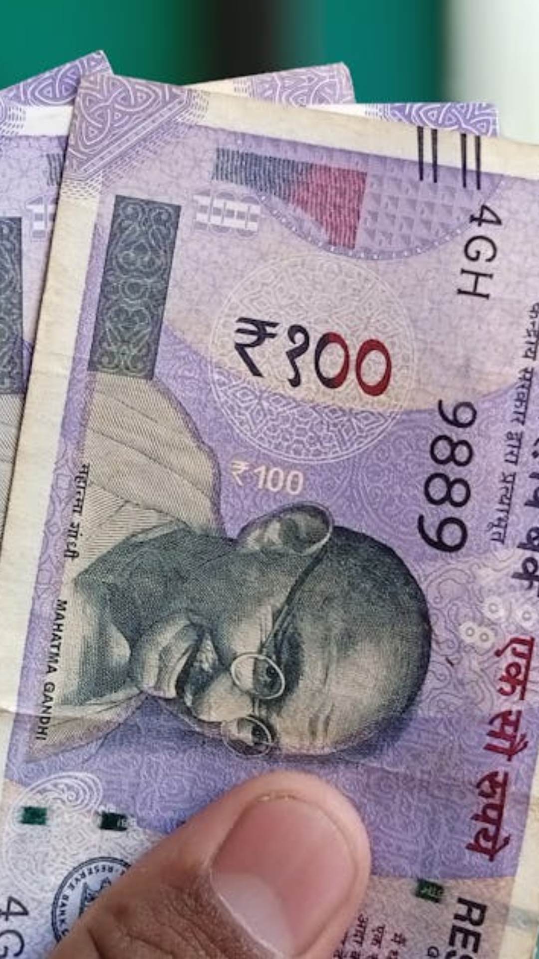 how many languages are written on 100 rupee note, What are the 17 languages on Indian currency, How many languages are written in the back of a 500 rupee note, What is printed on a 100 rupee note, Which languages are printed on the Indian 100 rupees note, शंभर रुपयांची नोट, 100 रुपये, मराठी बातम्या, बातम्या 