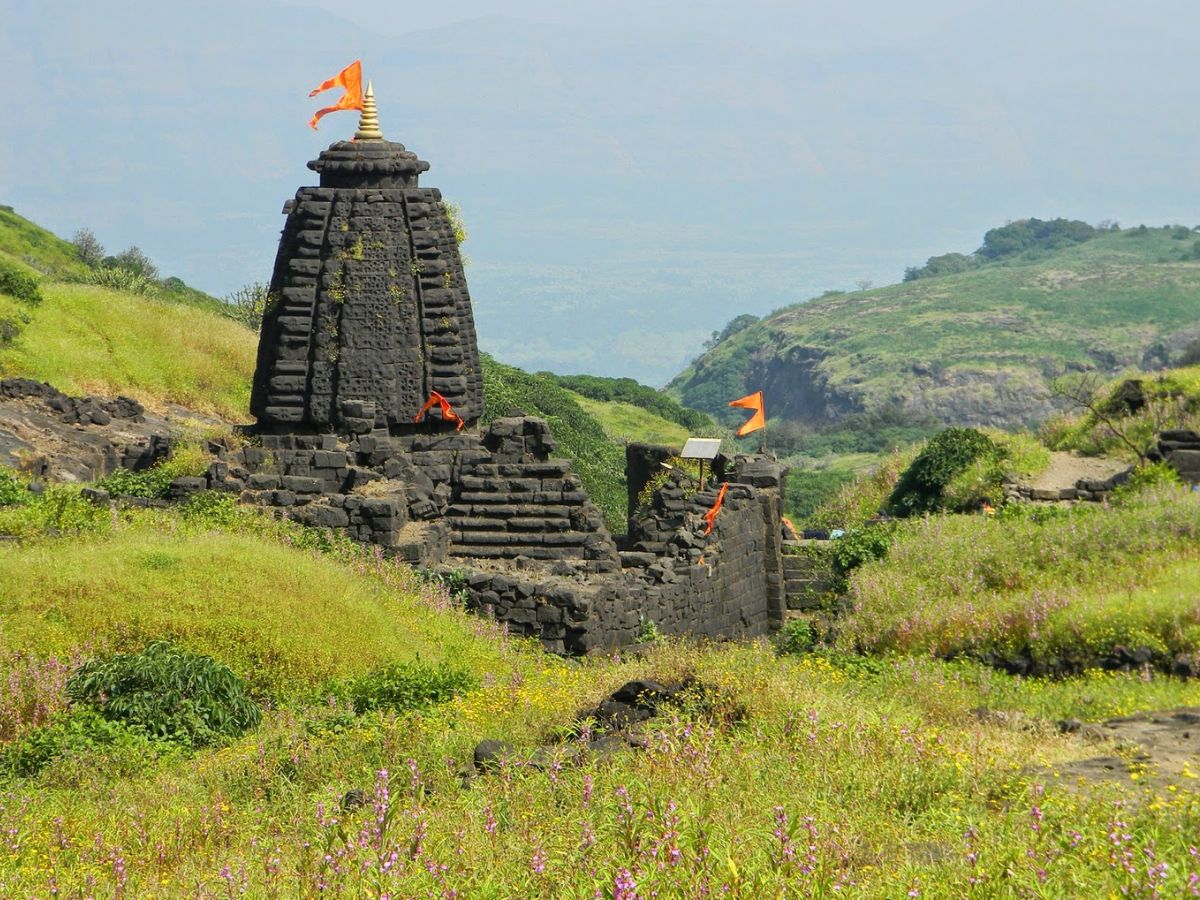 Famous Trekking Point in Mumbai Tourism Marathi News