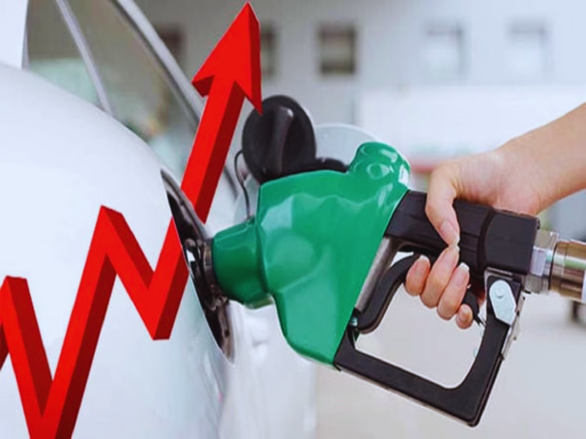 Petrol Diesel Rate : लोकसभा निवडणूक संपताच पेट्रोलच्या किंमतीत वाढ, डिझेल 'इतक्या' रुपयांनी महागणार title=