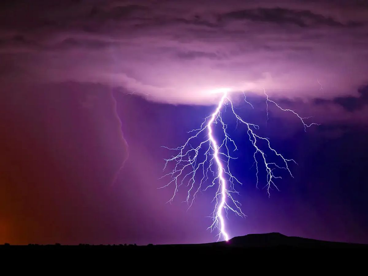 What are some tips to survive a lightning strike to the body?