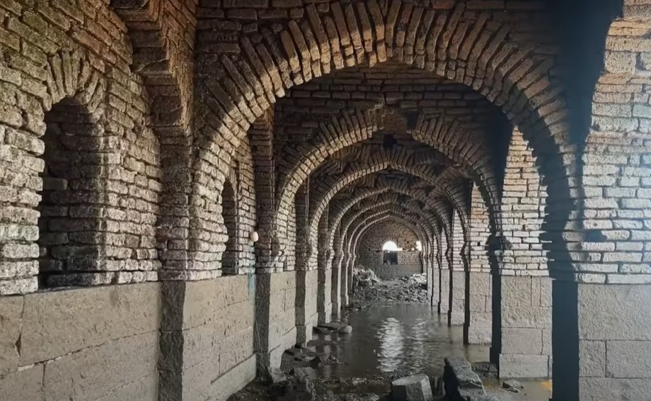 Submerged Temple Of Maharashtra Palasdev Palasnath Temple