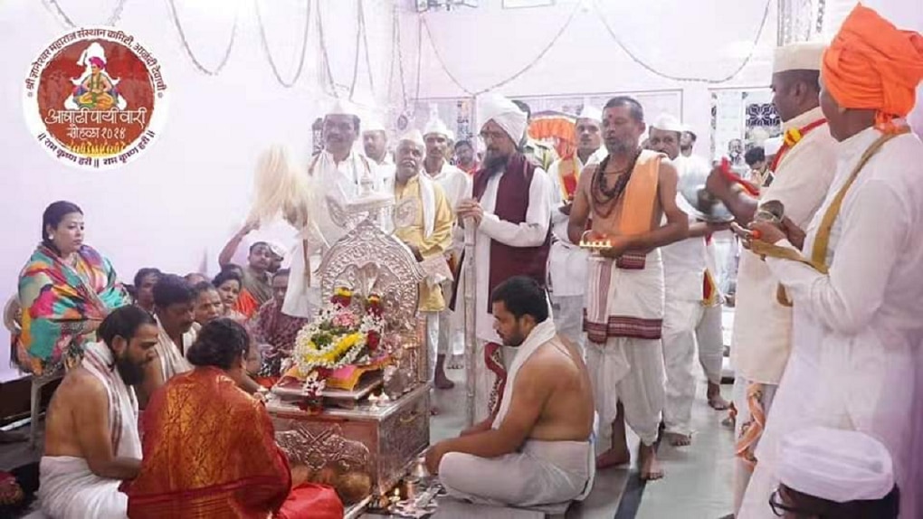 Ashadhi ekadashi 2024 wari saint dnyaneshwar saint tukaram maharaj Palkhi photos 