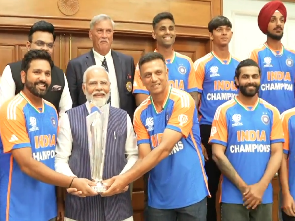 Team India: 'परचम लहरा दो'; पाहा टीम इंडियाच्या पंतप्रधानांसोबतच्या भेटीतील प्रत्येक क्षण जसाच्या तसा... title=