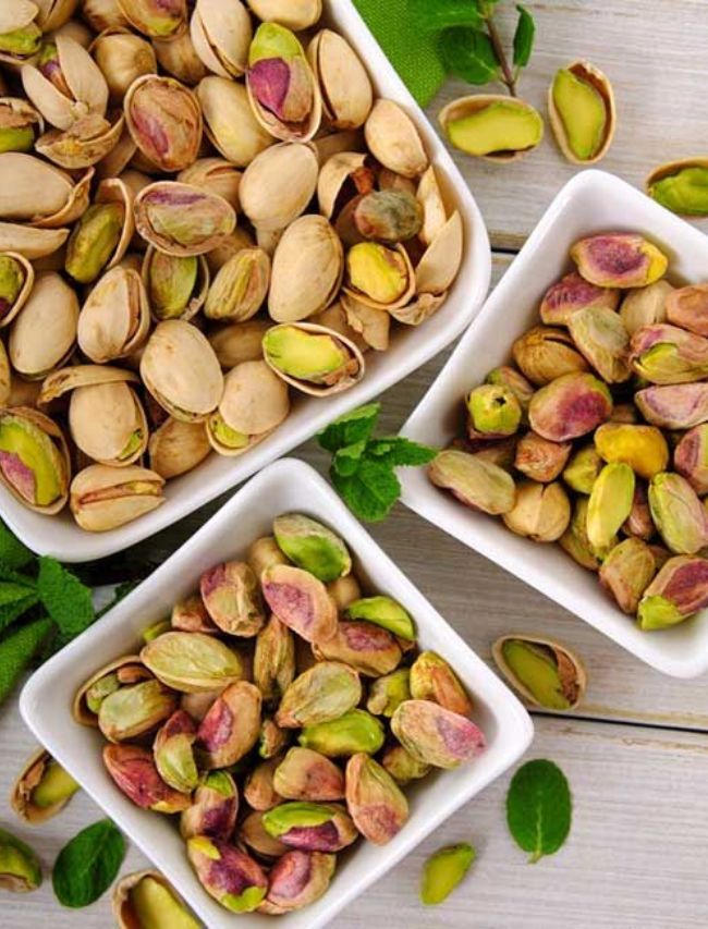 Eating 5 pistachios daily has many benefits