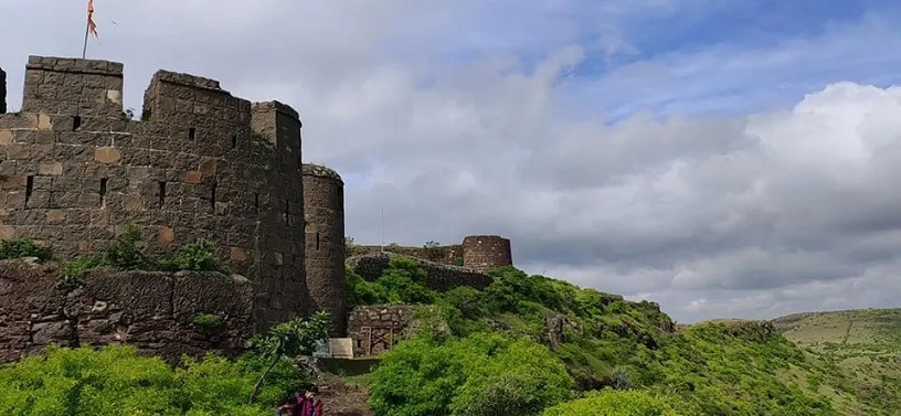 monsoon trekking malhargad the last fort to be built in maharashtra 