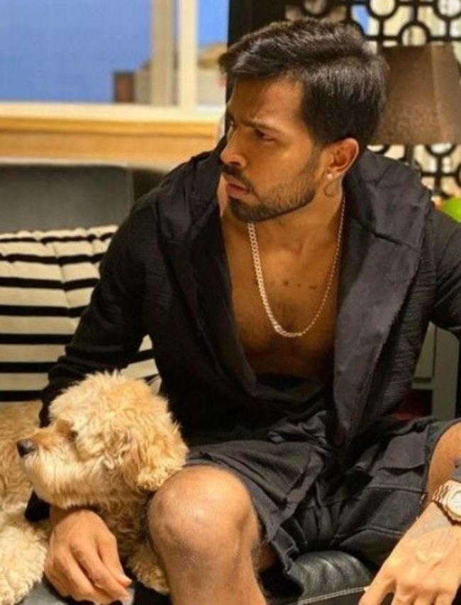 From loose stomach to six pack abs, know Hardik Pandya's fitness funda