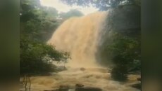 घनदाट जंगालात दडलेला चंद्रपूरचा मुक्ताई धबधबा; चिंब भिजवणारी जंगल सफारी!  