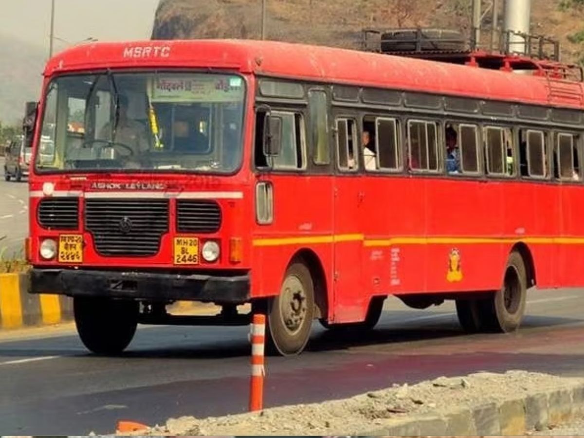 Maharashtra ST Bus: लाल परीची भन्नाट ऑफर, स्वस्तात आवडेल तिथे प्रवास; किती रुपये खर्च करावे लागणार? title=