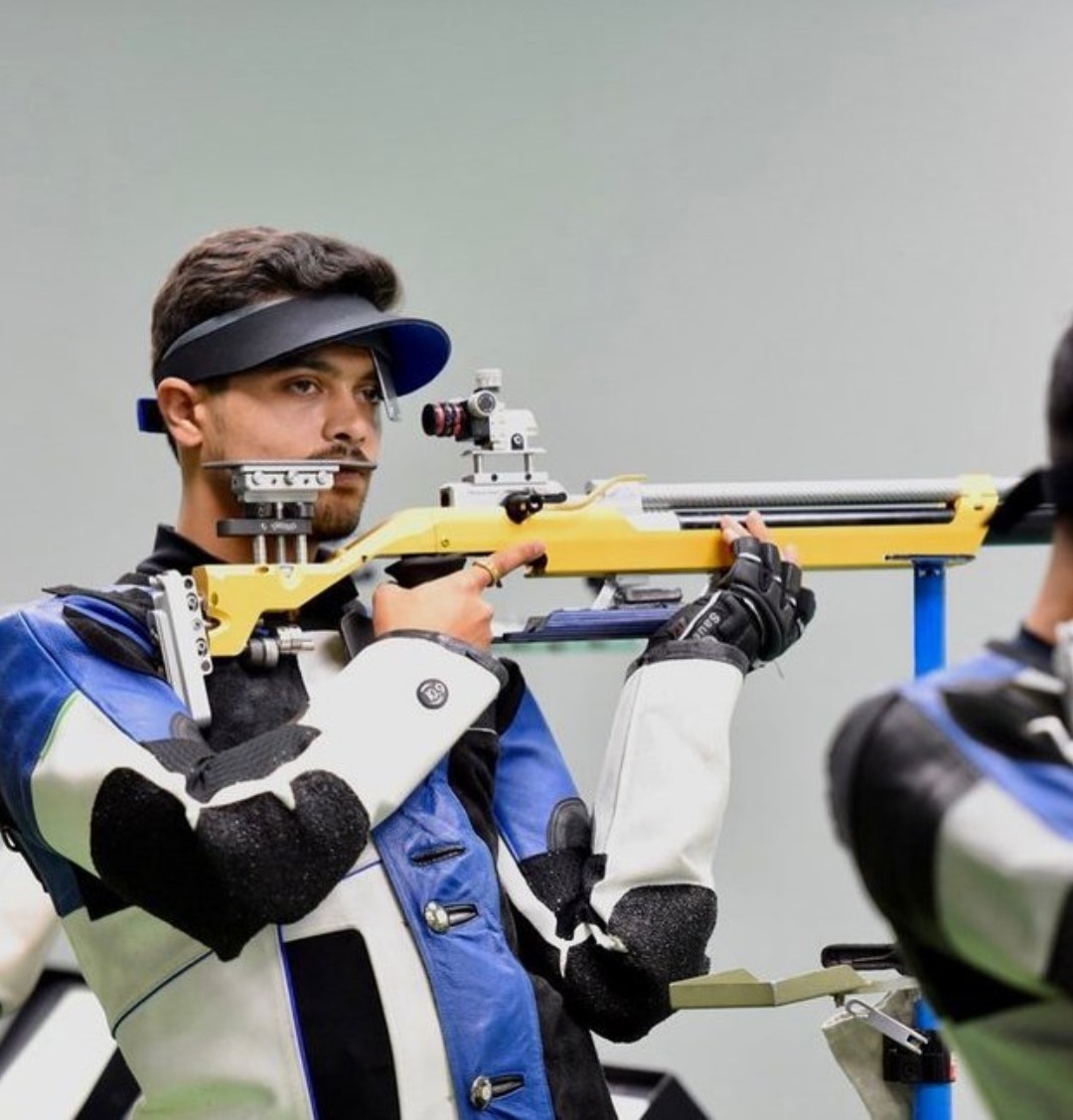 Swapnil Kusale Wins Bronze