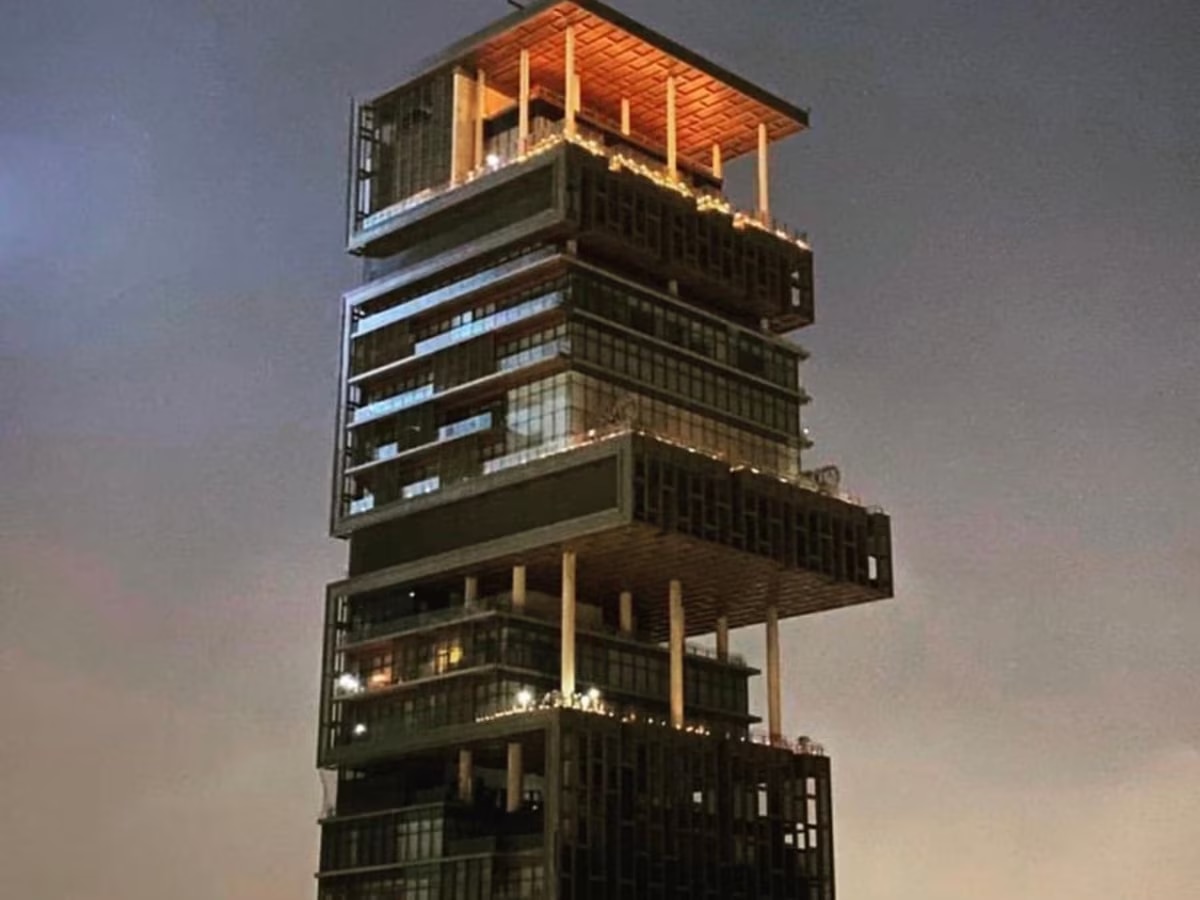 Antilia Currimbhoy Ebrahim Khoja Yateemkhana Land before Purchase Mukesh Ambani