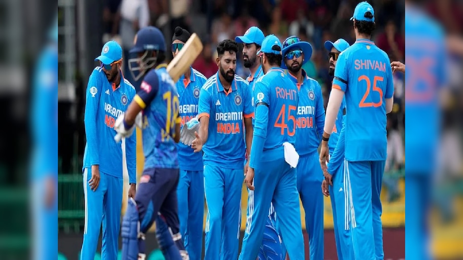 SL vs IND 2nd ODI Playing XI : रोहित शर्माने दुसऱ्या ODI मध्ये केला मोठा बदल, 'या' खेळाडूची प्लेइंग 11 मधून सुट्टी?