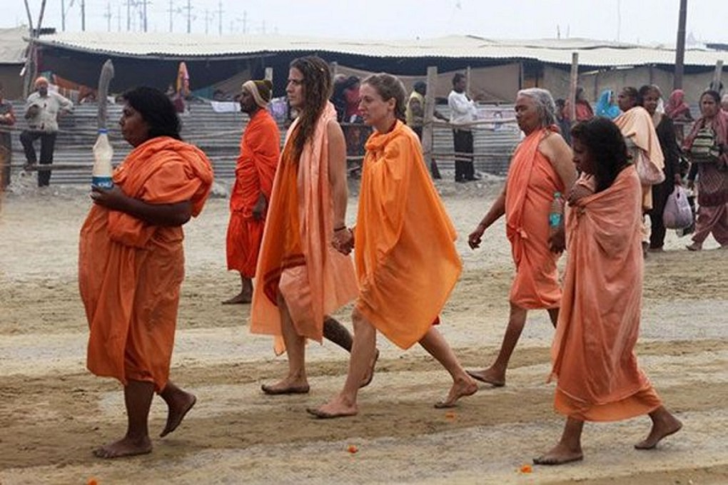 mahila naga sadhu secrets images facts kumbh mela 