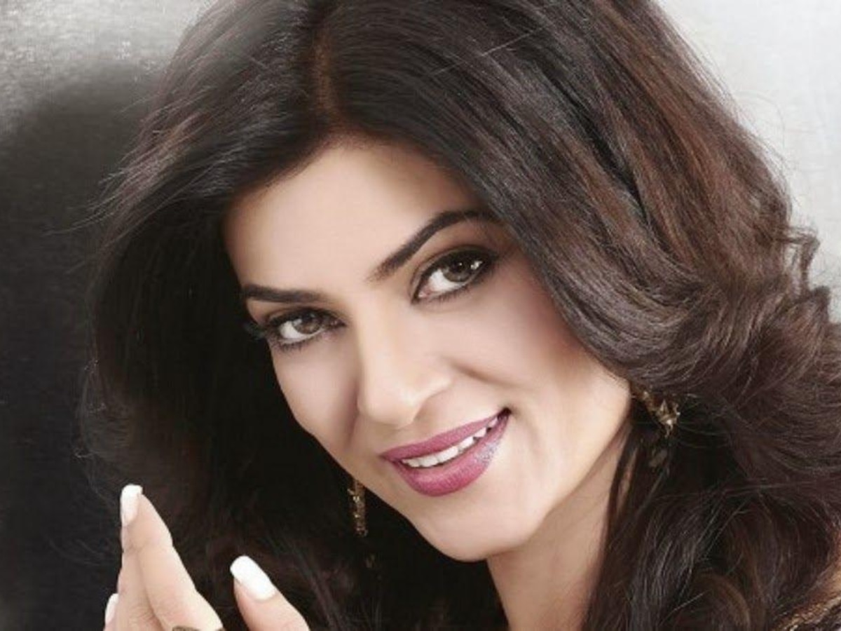 sushmita sen Relationship age Beauty modelling Bollywood Marathi News