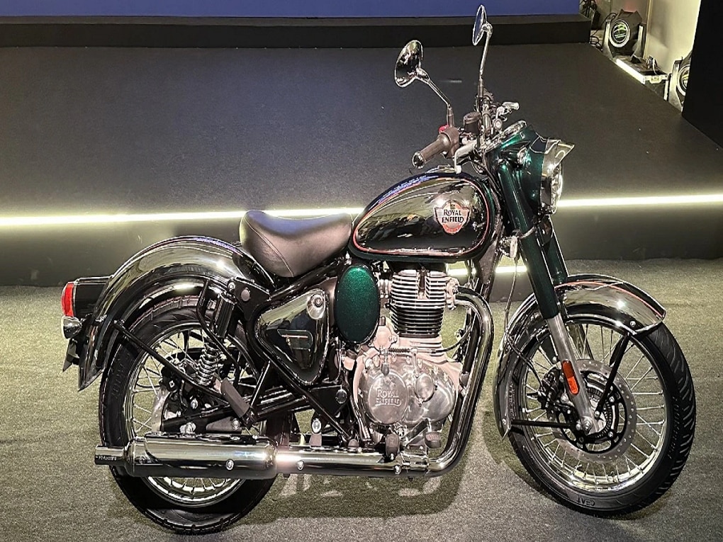 स्पोर्ट्स बाईकलाही लाजवतोय Royal Enfield Classic 350 चा नवा लूक; नव्या फिचर्ससह किती बदलली बाईक?