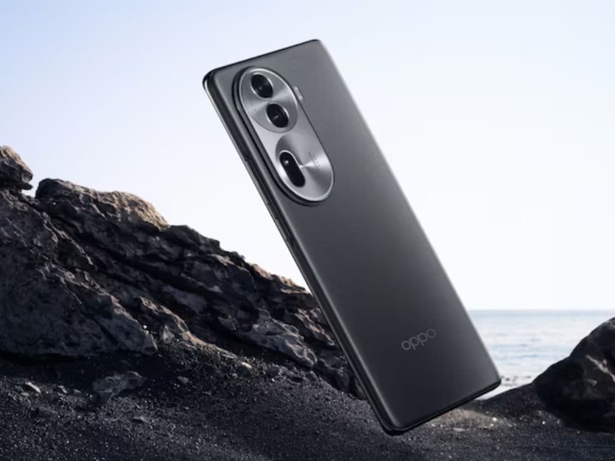 Oppo Reno 12 Pro Huge discount on Flipkart Features Tech Marathi News