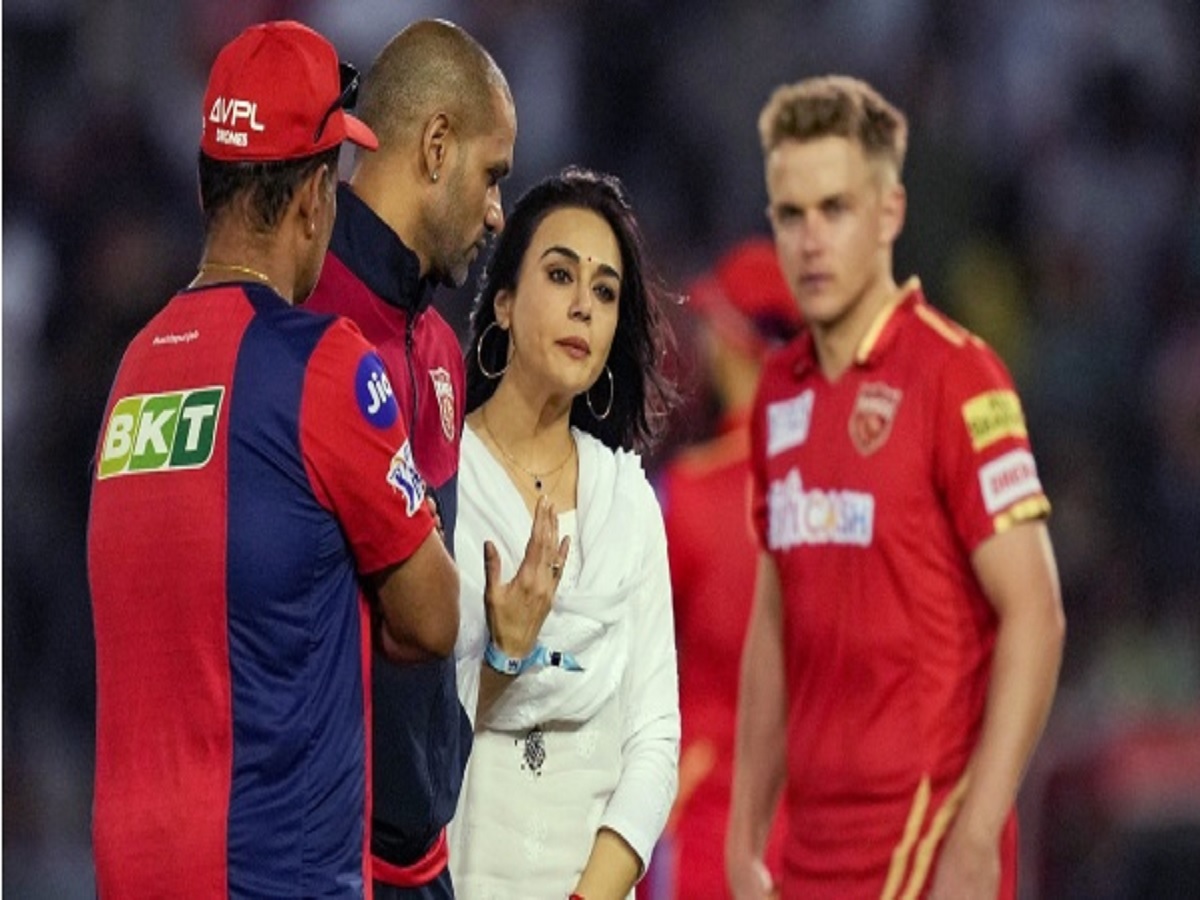 IPL 2025: पंजाब किंग्सचं स्वप्न भंगलं, दिग्गज खेळाडूला नाही बनवू शकले कोच, LSG साठी आनंदाची बातमी IPL 2025: पंजाब किंग्सचं स्वप्न भंगलं, दिग्गज खेळाडूला नाही बनवू शकले कोच, LSG साठी आनंदाची बातमी