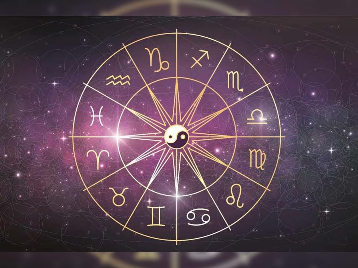 Horoscope 25 August 2024 : 'या' राशीच्या व्यक्तींना आज मेहनतीचे फळ मिळणार; जाणून घ्या तुमचं राशीभविष्य! title=