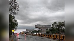 पुढचे 4 दिवस महाराष्ट्रात मुसळधार पाऊस, 'या' जिल्ह्यांना अलर्ट जाहीर, मुंबईचं हवामान कसं? 