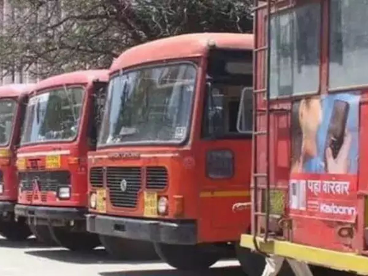 पुणेकरांसाठी महत्त्वाची बातमी! पुणे विभागाच्या एसटी ताफ्यातून 72 बस बंद होणार पुणेकरांसाठी महत्त्वाची बातमी! पुणे विभागाच्या एसटी ताफ्यातून 72 बस बंद होणार
