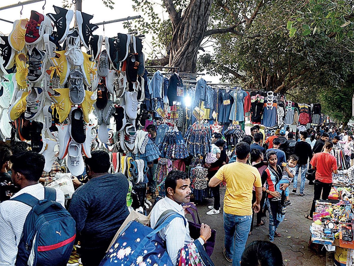 युरोपच्या धर्तीवर मुंबईतील फॅशन स्ट्रीटचा कायापालट होणार, विधानसभेच्या आधी भूमिपूजन? title=