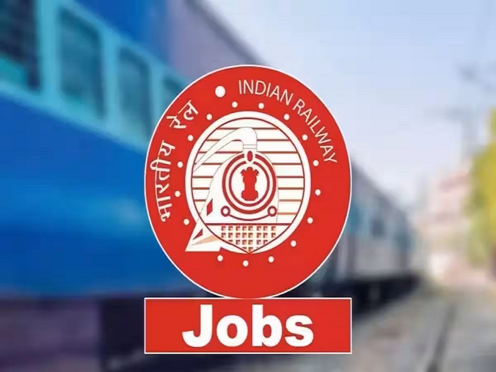 सुवर्णसंधी! तब्बल 5 वर्षांनंतर Indian Railway मध्ये मेगाभरती; स्पर्धा पूर्वीपेक्षाही अधिक आव्हानात्मक सुवर्णसंधी! तब्बल 5 वर्षांनंतर Indian Railway मध्ये मेगाभरती; स्पर्धा पूर्वीपेक्षाही अधिक आव्हानात्मक