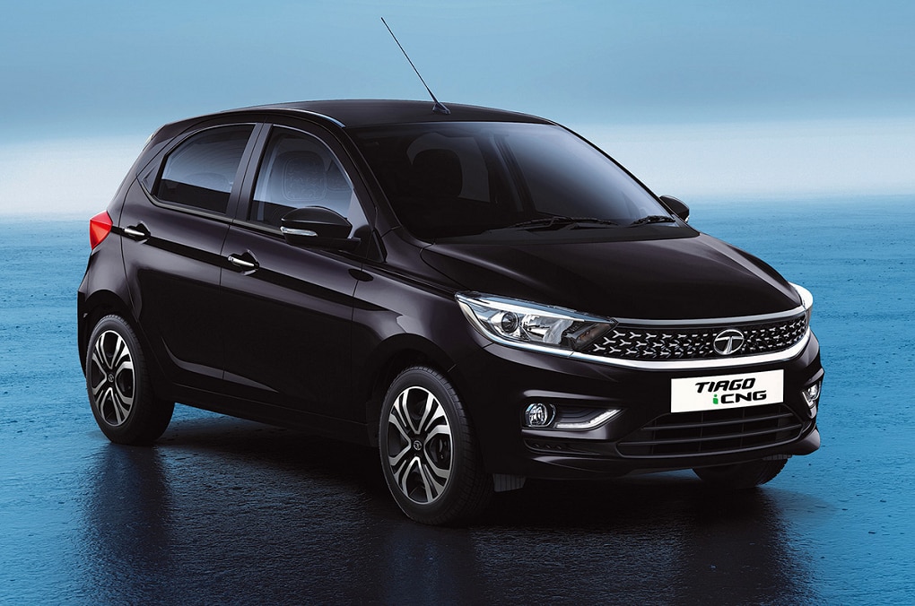 auto news Tata tiago cng offers in rs 4 lakh 99 thousand only hatchback car in cheapest price